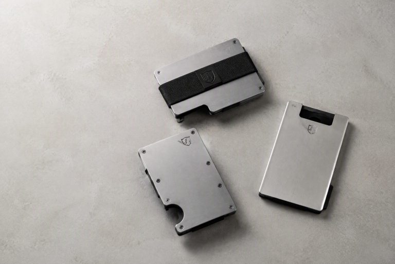 Best Aluminum Wallets 2026: 11 Slim, CNC-Milled Carriers We’d Actually Carry
