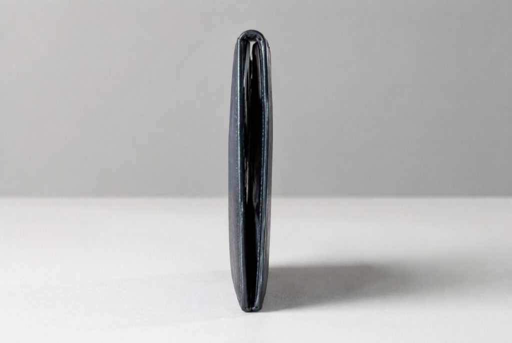 Best Slim Wallets for Men in 2026: 10 Picks Under 10mm, Tested for Everyday Carry (per Our Protocol)