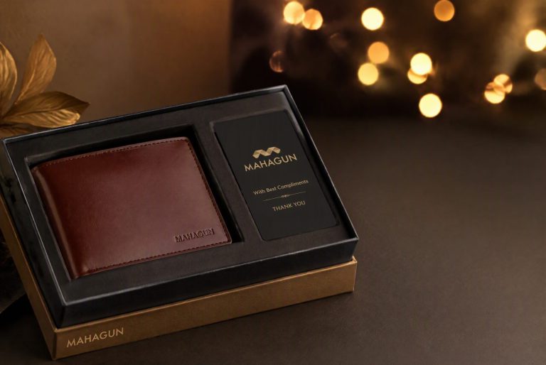 Corporate Holiday Gift Wallets 2026: A Q4 Timeline for Brands That Order Smart