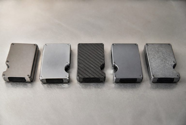 Best Metal Wallets in 2026: 11 Picks Tested for Durability, RFID and Everyday Carry
